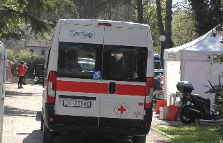 Fano - 14enne muore in classe davanti ai compagni